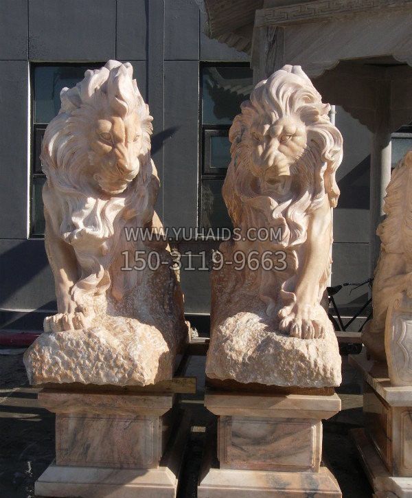 晚霞红欧式狮子石雕雕塑