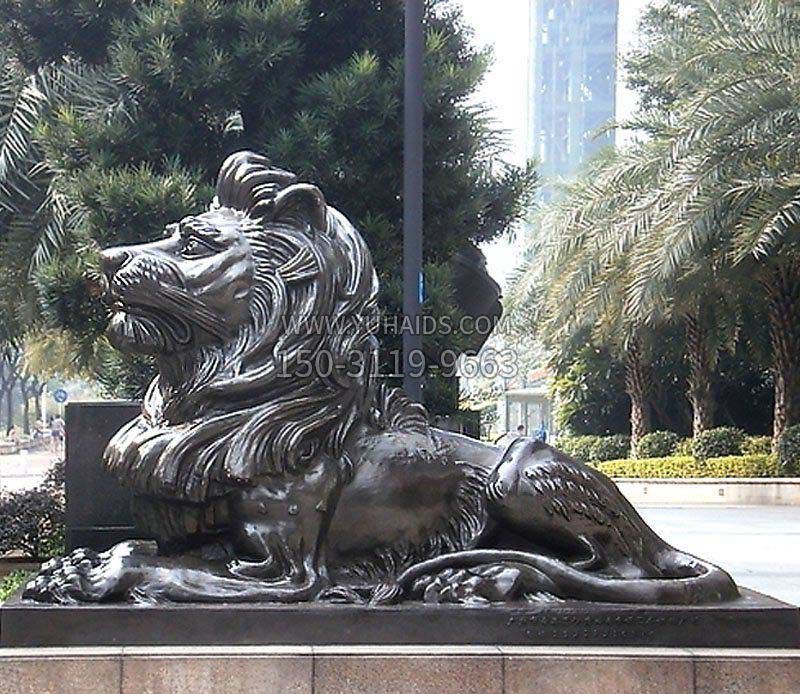 卧着的西洋狮看门狮子铜雕雕塑