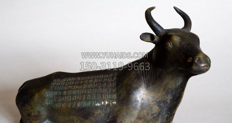 卧着的牛动物铜雕雕塑