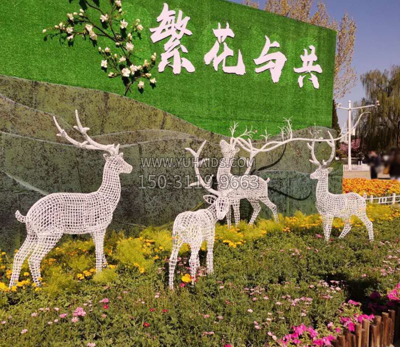 小区不锈钢鹿雕塑
