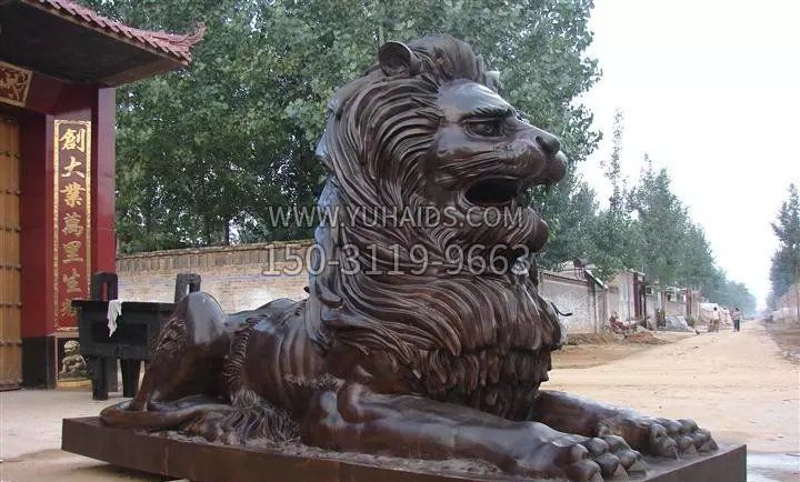 西洋狮子趴着的狮子铜雕雕塑