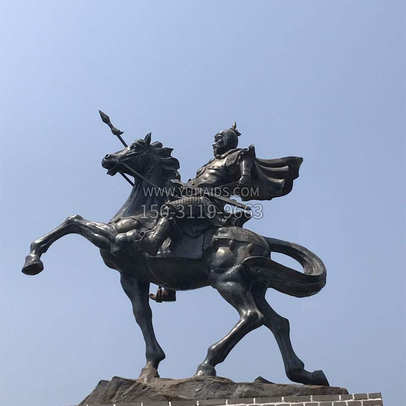 岳飞骑马景观雕塑
