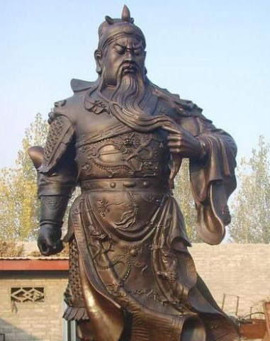 站立的关公铜像雕塑