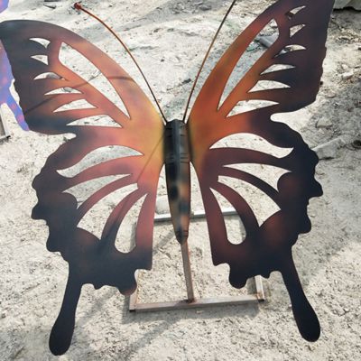 大型不锈钢铁艺蝴蝶雕塑，户外公园园林彩色昆虫摆件