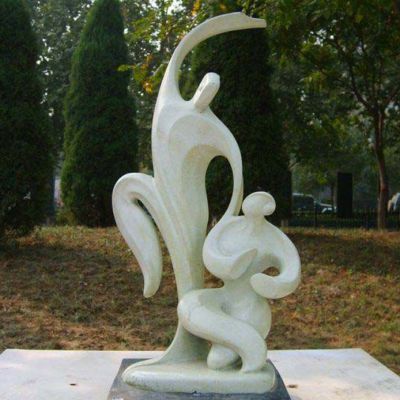 公园情侣抽象人物雕塑