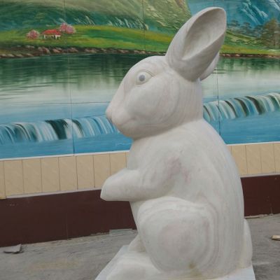 小兔子石雕动物雕塑