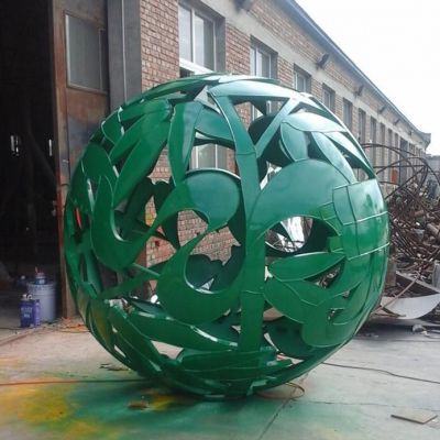 学校绿色不锈钢镂空球雕塑