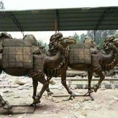 骆驼铜雕公园动物铜雕有什么寓意？