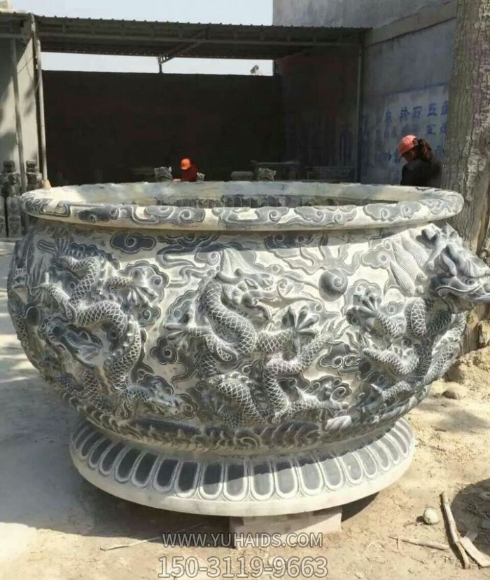 仿古庭院圆形石雕龙浮雕水缸雕塑