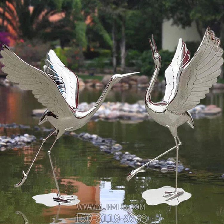 不锈钢镜面户外园林景观抽象丹顶鹤雕塑