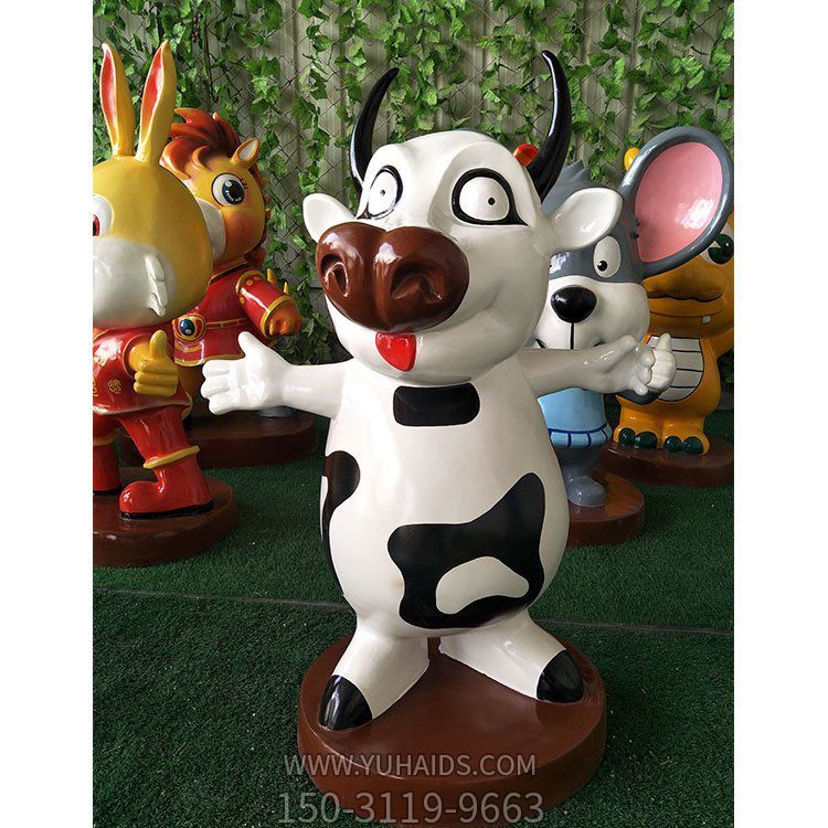 玻璃钢卡通户外商场幼儿园小牛雕塑