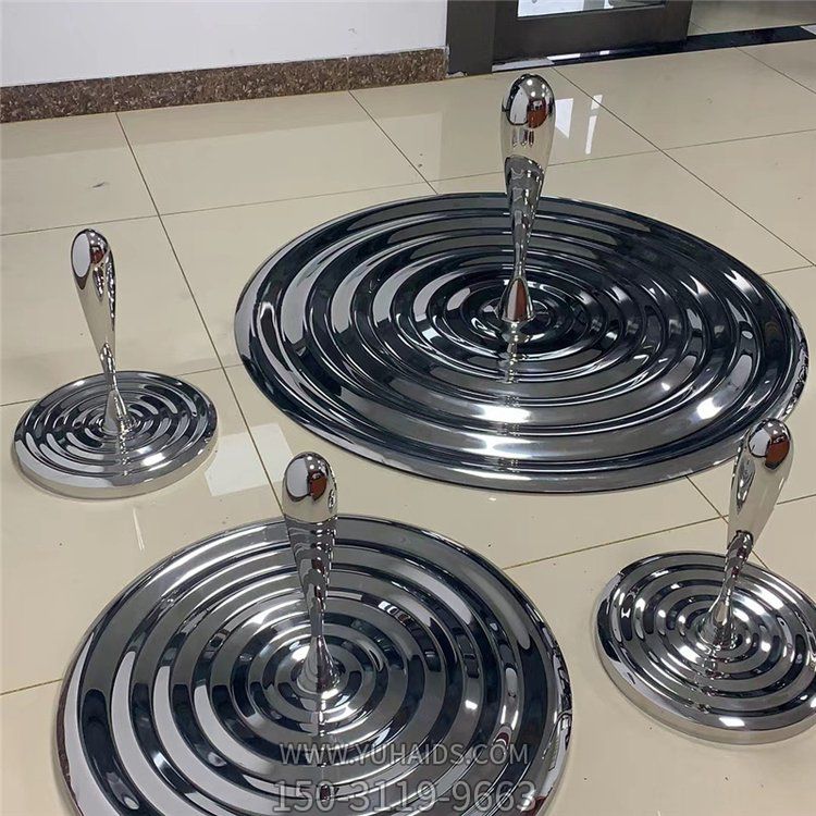 圆盘不锈钢镜面滴水水波纹雕塑