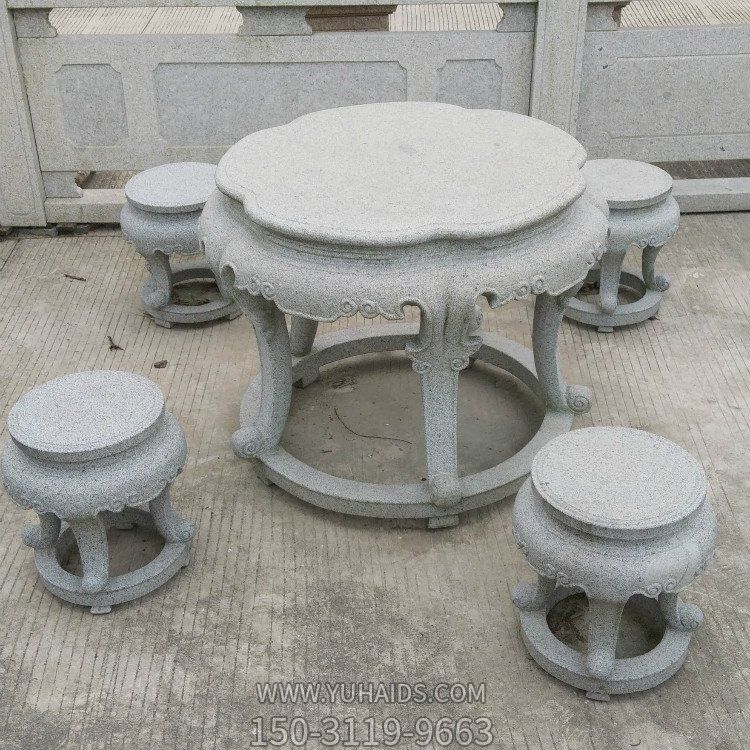 花岗岩放八仙桌石头圆桌凳雕塑