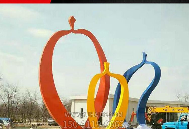 农村公园抽象不锈钢苹果造型雕塑