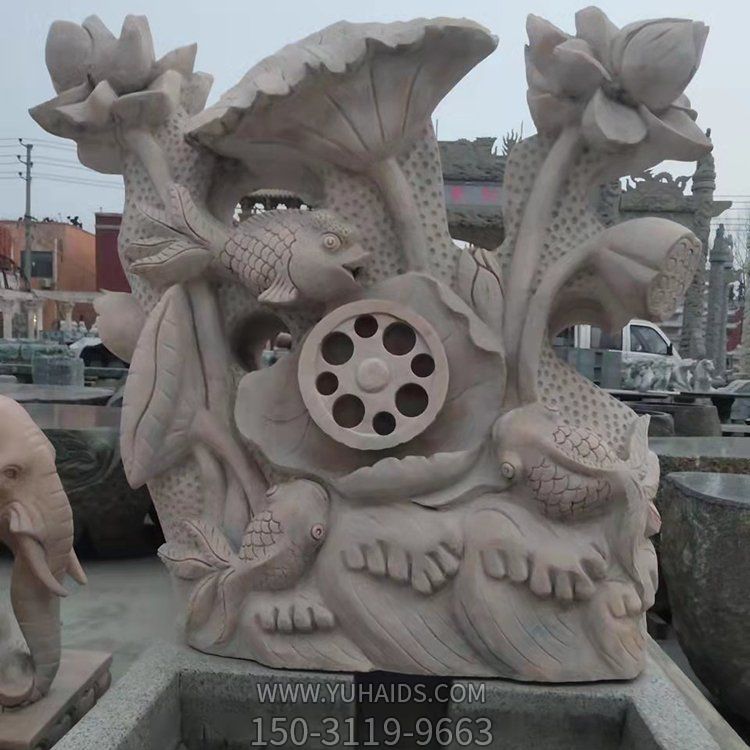 晚霞红石雕园林景区浮雕荷花，鱼喷泉雕塑