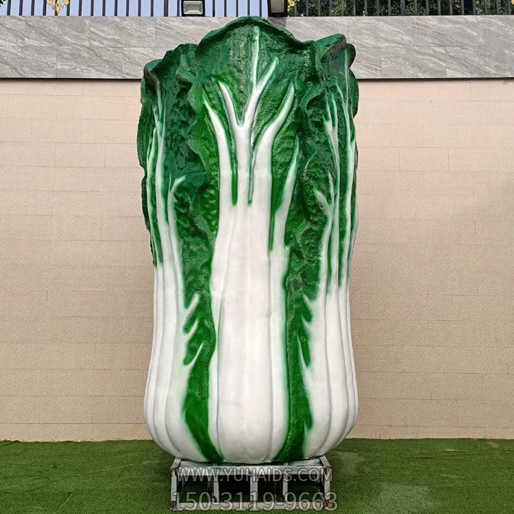 公园农场大型玻璃钢彩绘瓜果蔬菜雕塑