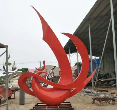 定制玻璃钢凤凰雕塑公园动物雕塑需要多少钱？