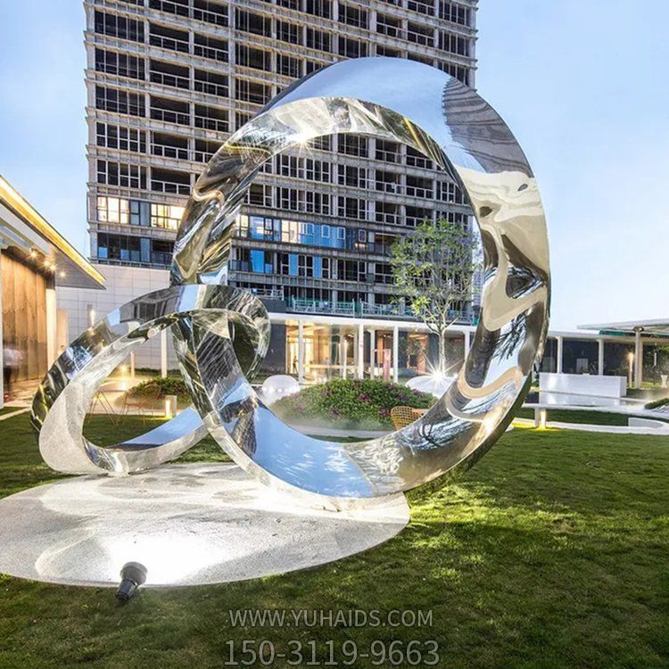 酒店会所草地摆放不锈钢镜面圆环艺术景观雕塑