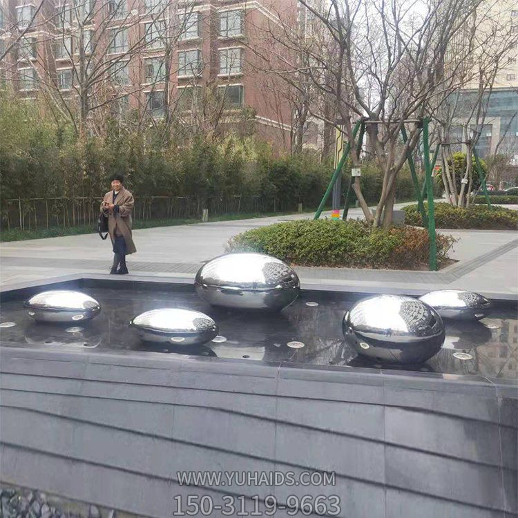 户外园林不锈钢镜面水景摆件鹅卵石雕塑