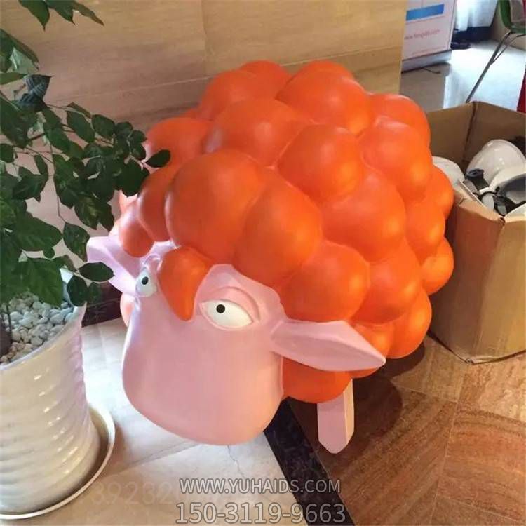 游乐场玻璃钢卡通动物羊雕塑