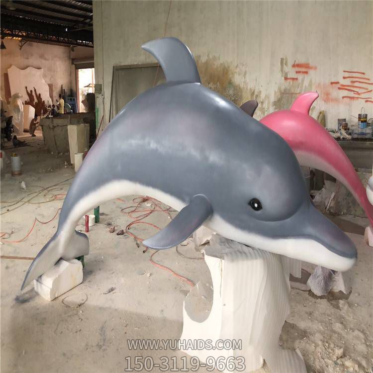 动物大型玻璃钢卡通动物雕塑