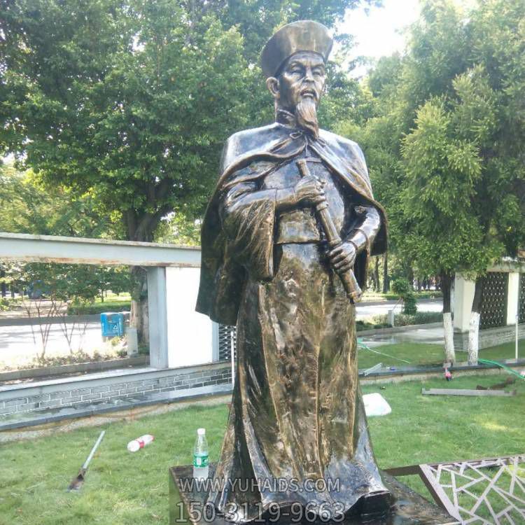 公园景区玻璃钢仿铜园林景观人物雕塑