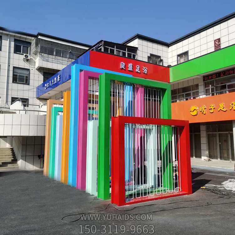 不锈钢雕塑 体育广场发光彩绘金属户外摆件