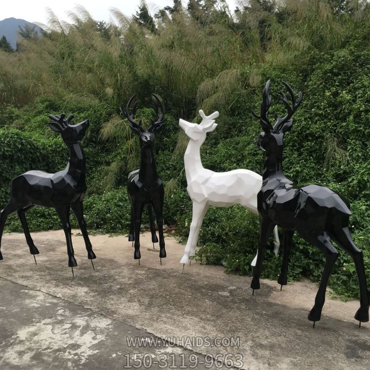 玻璃钢户外园林景观抽象动物梅花鹿雕塑