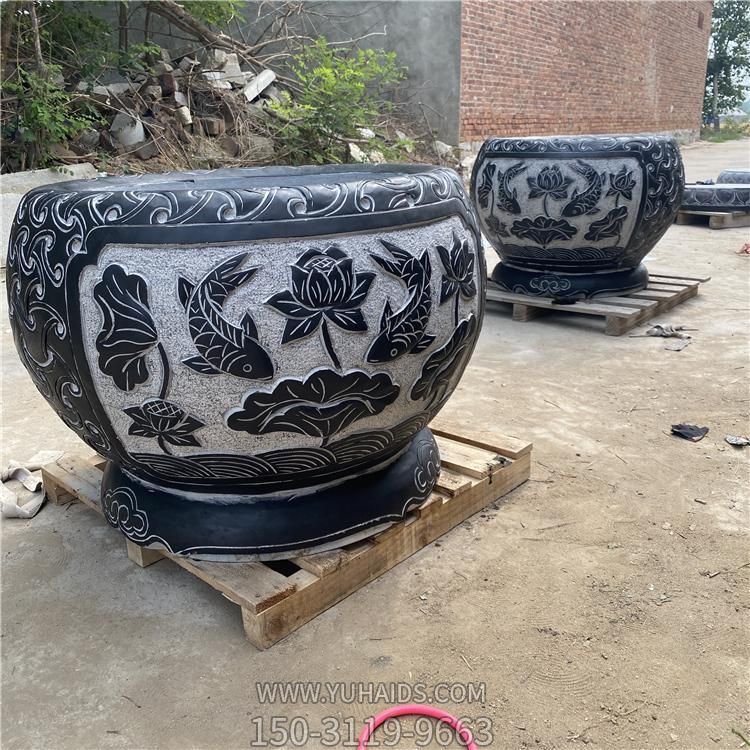 青石仿古做旧浮雕荷花鲤鱼 缸雕塑