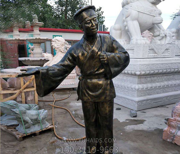 广场商店雕迎宾人物玻璃钢雕塑