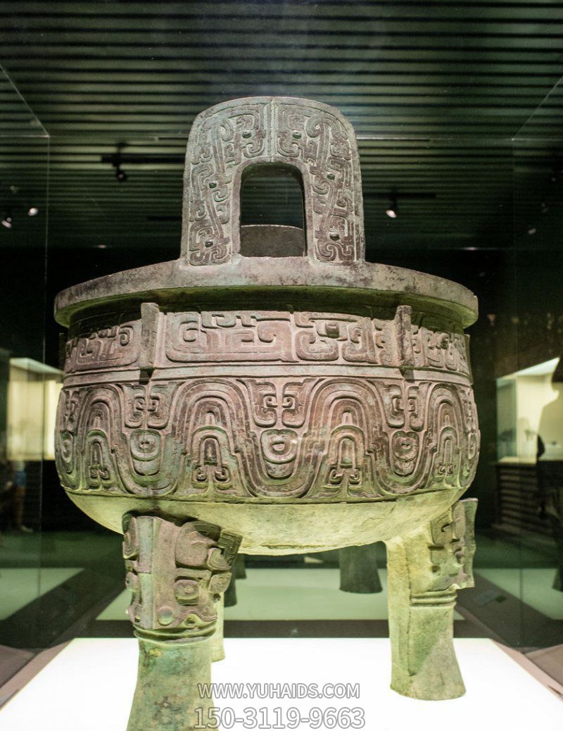 博物馆大型铜雕浮雕花纹鼎雕塑