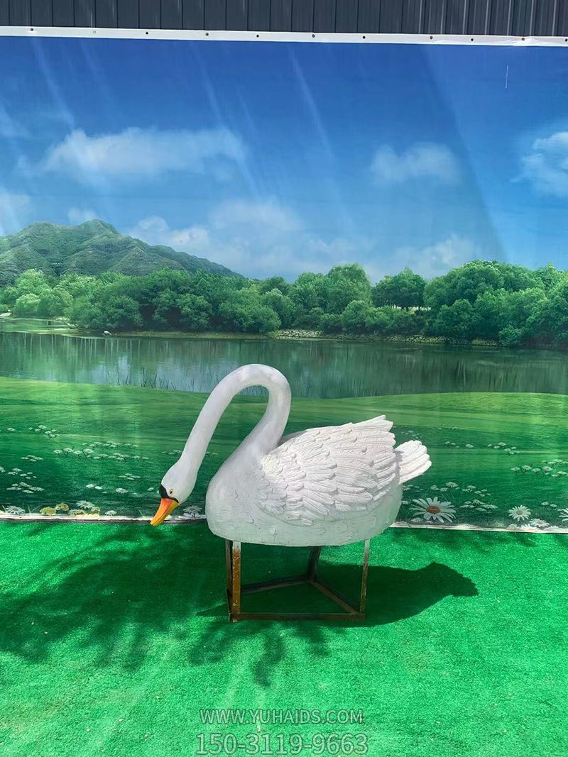 景区拍照玻璃钢仿真动物天鹅雕塑
