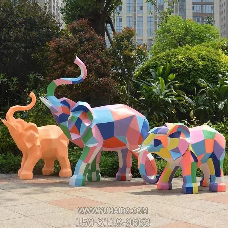 不锈钢几何彩绘抽象动物大象雕塑