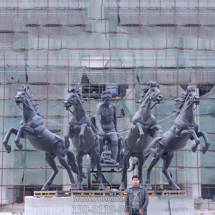 大型广场玻璃钢仿铜色马雕塑摆件 户外校园景观小品定制奔腾的马儿雕塑