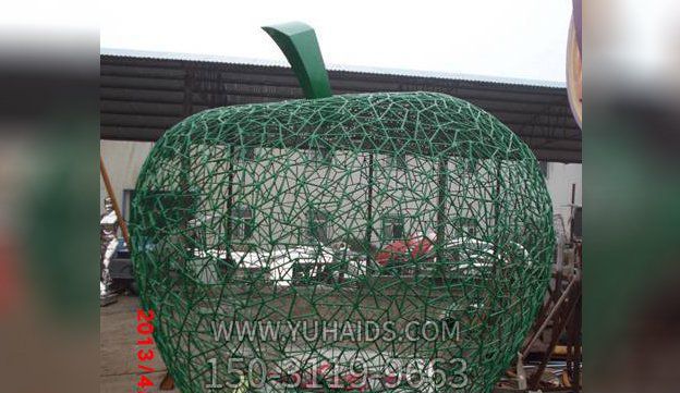 商业街不锈钢网苹果雕塑
