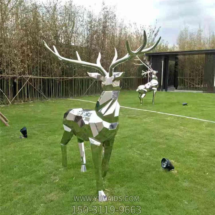 公园草坪不锈钢几何镂空动物雕塑