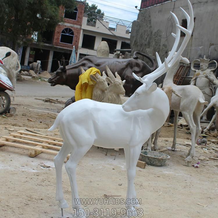 商场大型玻璃钢仿真动物景观雕塑