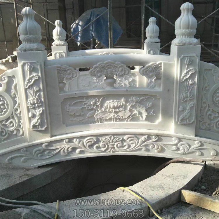 汉白玉石雕小桥雕塑