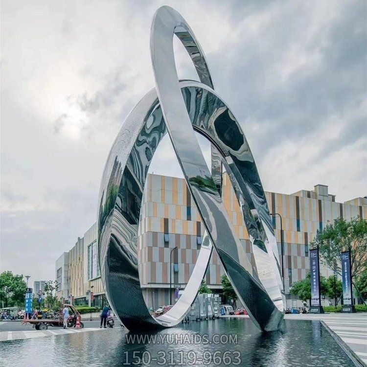 户外广场大型几何创意圆环雕塑