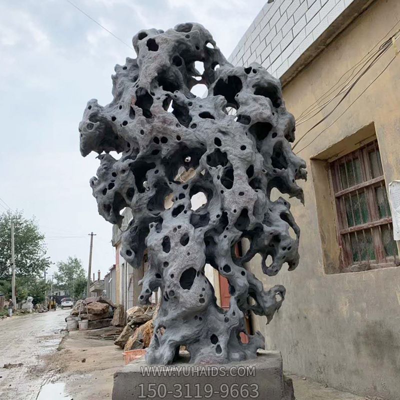 企业创意大理石镂空个性太湖石雕塑