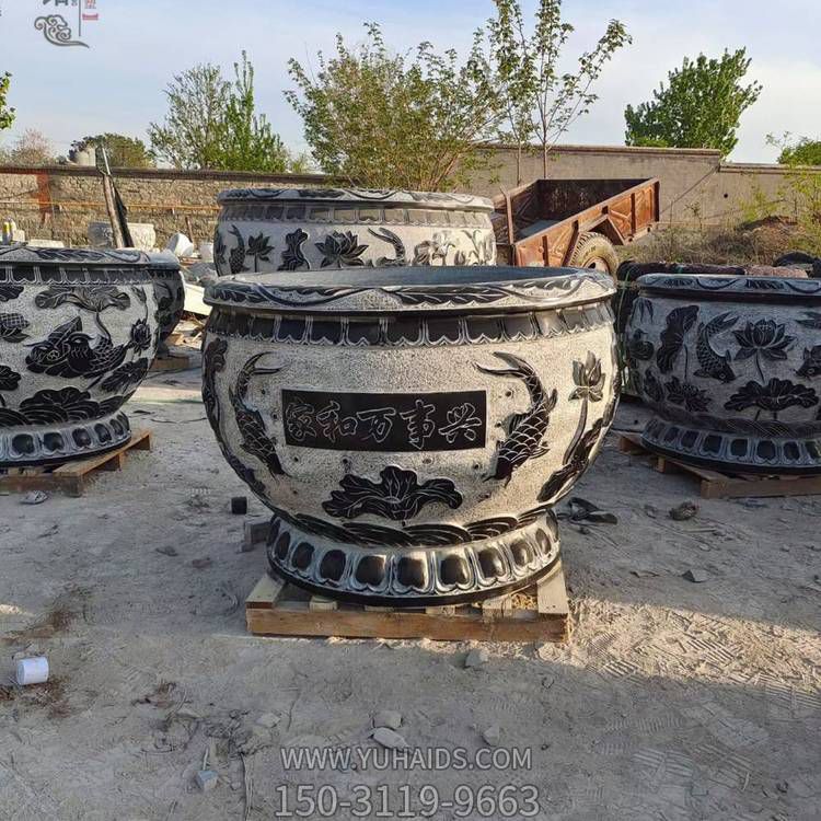 庭院摆放青石浮雕鲤鱼荷花养鱼圆形水缸雕塑