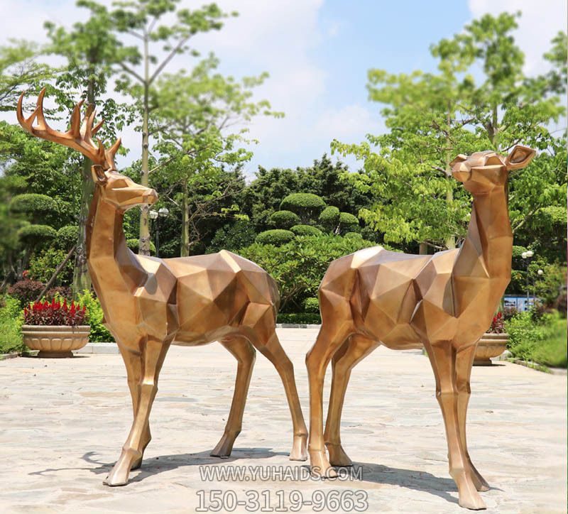 公园不锈钢镜面几何喷漆梅花鹿雕塑