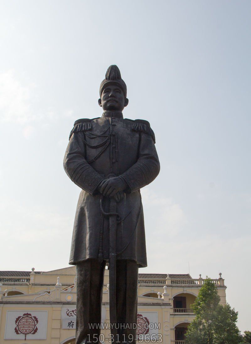 大型户外商场摆放伟人孙中山青铜雕塑