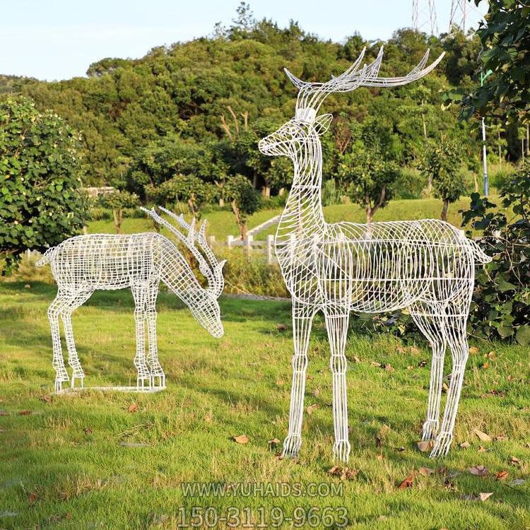 铁艺网格梅花鹿雕塑