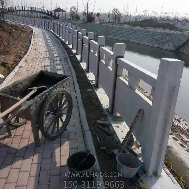 石雕河道防护石栏板花岗岩栏杆雕塑