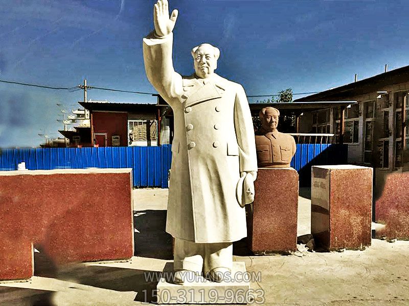 公园汉白玉挥手的毛泽东雕塑