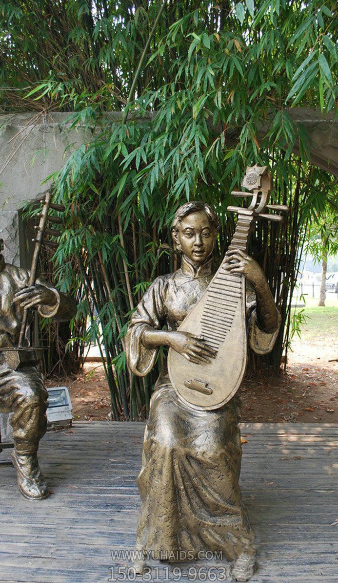 女孩弹琵琶唱曲铜雕 弹雕塑