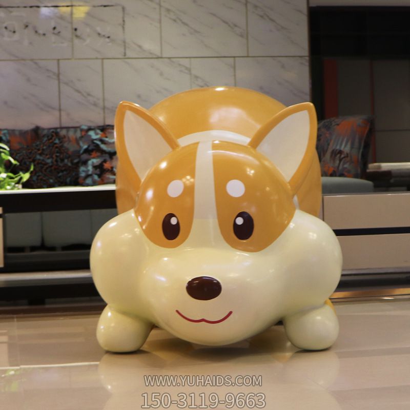 游乐园可爱卡通玻璃钢趴着的狗雕塑
