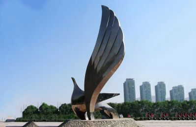 城市海中月不锈钢镜面创造抽象鸽子雕塑