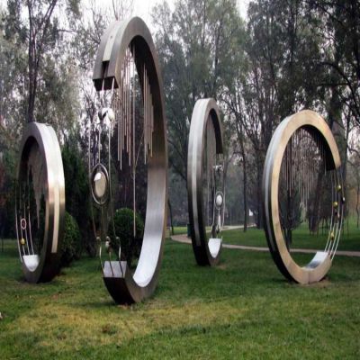户外草坪不锈钢创意圆环雕塑